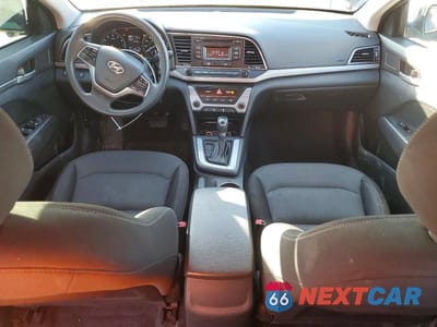 Zdjęcie 8 z 12 samochodu: 2018 HYUNDAI ELANTRA SE VIN:5NPD74LF3JH316727 - miniatura