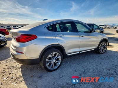 Trzecie zdjęcie samochodu z tyłu: 2016 BMW X4 XDRIVE28I VIN:5UXXW3C54G0R18669 - miniatura