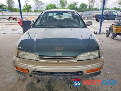 Piąte zdjęcie samochodu w środku: 1994 HONDA ACCORD EX VIN:JHMCD5660RC035156 - miniatura