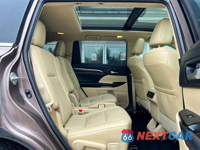 Zdjęcie 6 z 13 samochodu: 2018 TOYOTA HIGHLANDER LIMITED PLATINUM VIN:5TDDZRFH9JS862155 - miniatura