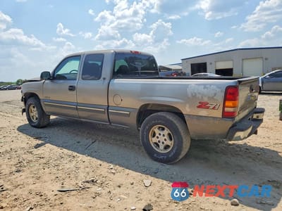 Drugie zdjęcie samochodu z przodu: 1999 CHEVROLET SILVERADO K1500 VIN:1GCEK19V7XE186458 - miniatura