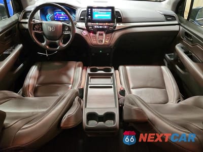 Zdjęcie 8 z 13 samochodu: 2018 HONDA ODYSSEY EXL VIN:5FNRL6H74JB043522 - miniatura