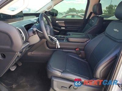 Zdjęcie 7 z 14 samochodu: 2025 FORD EXPEDITION PLATINUM VIN:1FMJU1M89SEA73920 - miniatura