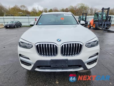 Piąte zdjęcie samochodu w środku: 2019 BMW X3 XDRIVE30I VIN:5UXTR9C55KLP77417 - miniatura