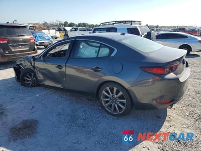 Drugie zdjęcie samochodu z przodu: 2023 MAZDA 3 PREMIUM VIN:3MZBPBDM0PM350780 - miniatura