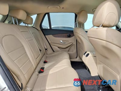 Zdjęcie 10 z 13 samochodu: 2022 MERCEDES-BENZ GLC 300 4MATIC VIN:W1N0G8EB0NG120098 - miniatura
