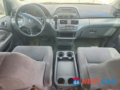 Zdjęcie 8 z 13 samochodu: 2006 HONDA ODYSSEY EX VIN:5FNRL384X6B419281 - miniatura