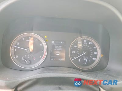 Zdjęcie 9 z 12 samochodu: 2017 HYUNDAI TUCSON SE VIN:KM8J23A45HU328760 - miniatura