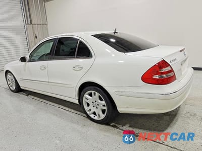 Drugie zdjęcie samochodu z przodu: 2004 MERCEDES-BENZ E 500 VIN:WDBUF70J84A589993 - miniatura