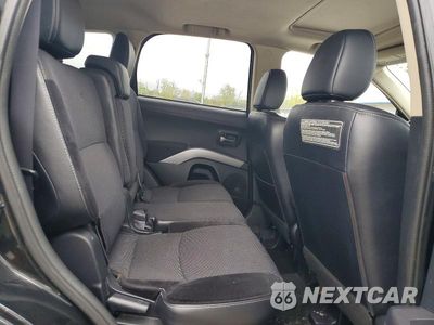 Zdjęcie 11 z 13 samochodu: 2013 MITSUBISHI OUTLANDER SE VIN:JA4JT3AW3DU002253 - miniatura