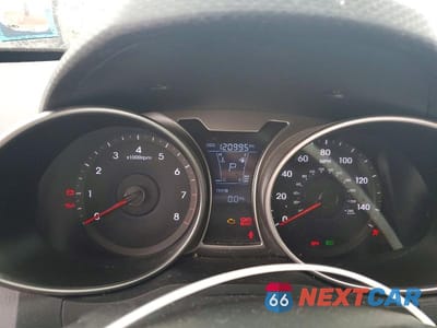 Zdjęcie 9 z 12 samochodu: 2013 HYUNDAI VELOSTER BASE VIN:KMHTC6AD2DU090660 - miniatura