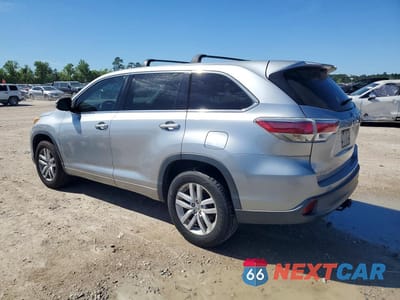 Drugie zdjęcie samochodu z przodu: 2015 TOYOTA HIGHLANDER LE VIN:5TDZARFH2FS011951 - miniatura