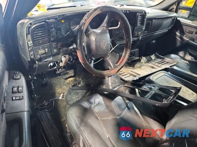 Zdjęcie 8 z 12 samochodu: 2002 CHEVROLET SILVERADO K2500 HEAVY DUTY VIN:1GCHK29U62E223518 - miniatura
