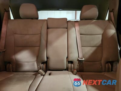 Zdjęcie 10 z 13 samochodu: 2011 KIA SORENTO LX VIN:5XYKT3A1XBG062916 - miniatura