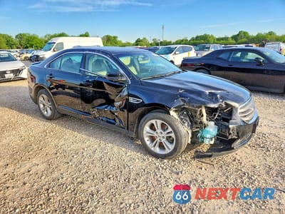 Czwarte zdjęcie samochodu z boku: 2018 FORD TAURUS SEL VIN:1FAHP2E82JG142048 - miniatura