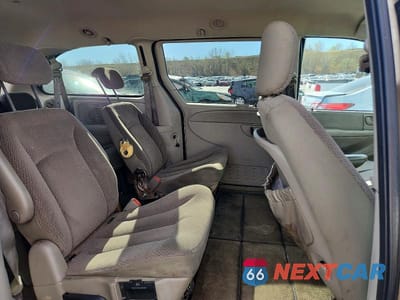 Zdjęcie 11 z 13 samochodu: 2007 CHRYSLER TOWN & COUNTRY LX VIN:2A4GP44R87R247707 - miniatura
