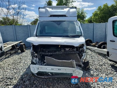 Piąte zdjęcie samochodu w środku: 2020 FORD TRANSIT DELIVERY TRUCK VIN:1FDBW5Z85LKB80349 - miniatura