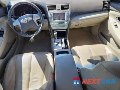 Zdjęcie 8 z 11 samochodu: 2008 TOYOTA CAMRY HYBRID VIN:JTNBB46K083046727 - miniatura