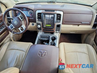 Zdjęcie 8 z 13 samochodu: 2018 RAM 1500 LARAMIE VIN:1C6RR6NT0JS143689 - miniatura