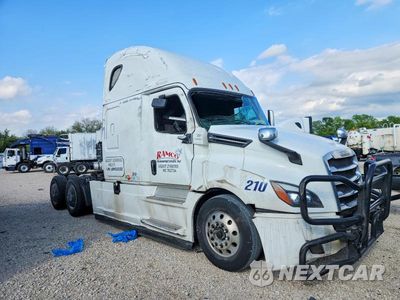 2020 FREIGHTLINER CASCADIA 126 3AKJHHDR7LSMD3332 - główne zdjęcie licytacji z USA - miniatura