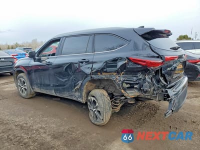 Drugie zdjęcie samochodu z przodu: 2023 TOYOTA HIGHLANDER L VIN:5TDKDRBH5PS511392 - miniatura