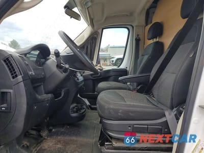 Zdjęcie 7 z 12 samochodu: 2021 RAM PROMASTER 2500 UTILITY / SERVICE VAN VIN:3C6LRVDG3ME533245 - miniatura
