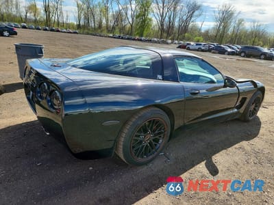 Trzecie zdjęcie samochodu z tyłu: 2004 CHEV CORVETTE VIN:1G1YY22G645111624 - miniatura