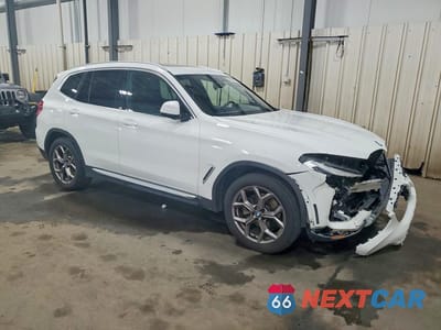 Czwarte zdjęcie samochodu z boku: 2021 BMW X3 XDRIVE30I VIN:5UXTY5C05M9H33114 - miniatura