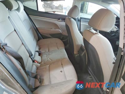 Zdjęcie 10 z 12 samochodu: 2017 HYUNDAI ELANTRA SE VIN:KMHD74LF3HU151578 - miniatura