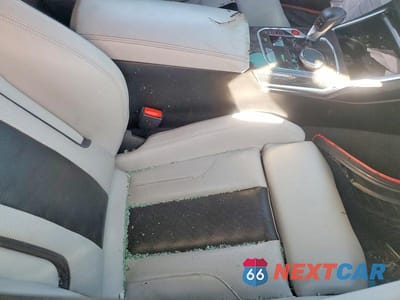 Zdjęcie 10 z 12 samochodu: 2021 BMW M4 COMPETITION VIN:WBS33AZ03MCG63690 - miniatura