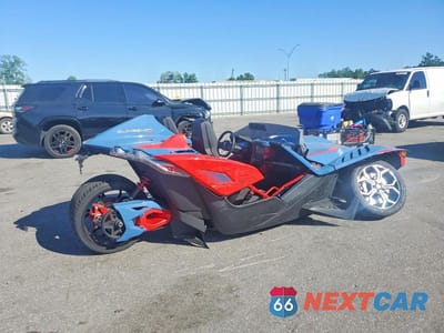 Czwarte zdjęcie samochodu z boku: 2025 POLARIS SLINGSHOT R VIN:57XAARHB5S8167218 - miniatura