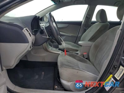 Zdjęcie 7 z 11 samochodu: 2012 TOYOTA COROLLA LE VIN:5YFBU4EE0CP072965 - miniatura