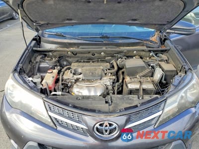 Zdjęcie 12 z 13 samochodu: 2015 TOYOTA RAV4 LE VIN:JTMZFREV5FJ049695 - miniatura