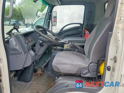 Zdjęcie 7 z 13 samochodu: 2016 ISUZU NQR VIN:JALE5W168G7900674 - miniatura
