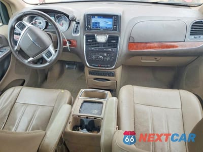 Zdjęcie 8 z 13 samochodu: 2012 CHRYSLER TOWN & COUNTRY TOURING L VIN:2C4RC1CG6CR170855 - miniatura