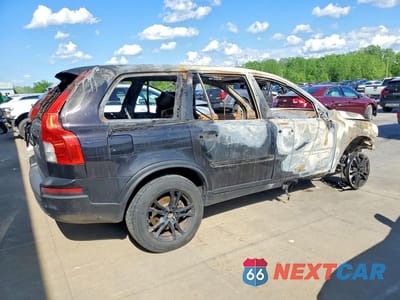 Trzecie zdjęcie samochodu z tyłu: 2012 VOLVO XC90 3.2 VIN:YV4952CZ1C1608278 - miniatura