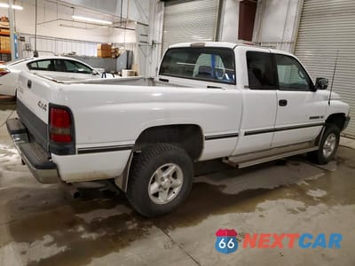 Trzecie zdjęcie samochodu z tyłu: 1997 DODGE RAM 1500 VIN:3B7HF13Z4VG758878 - miniatura