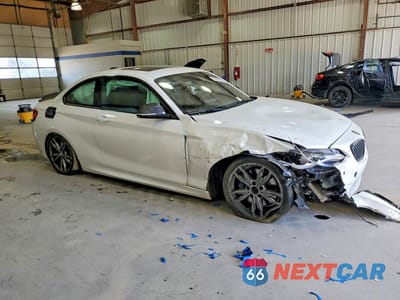 Czwarte zdjęcie samochodu z boku: 2015 BMW M235I VIN:WBA1J7C55FV253941 - miniatura