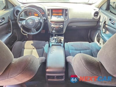 Zdjęcie 8 z 12 samochodu: 2011 NISSAN MAXIMA 3.5 S VIN:1N4AA5AP8BC836611 - miniatura