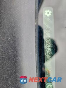 Zdjęcie 12 z 12 samochodu: 2010 HONDA INSIGHT LX VIN:JHMZE2H54AS801457 - miniatura
