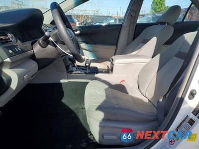 Zdjęcie 7 z 13 samochodu: 2014 TOYOTA CAMRY LE VIN:4T1BF1FK4EU851557 - miniatura