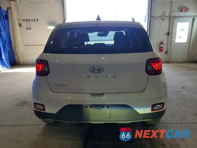Zdjęcie 6 z 12 samochodu: 2021 HYUNDAI VENUE SEL VIN:KMHRC8A36MU088004 - miniatura