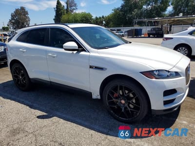 Czwarte zdjęcie samochodu z boku: 2017 JAGUAR E-PACE P250 AWD VIN:SADCK2BVXHA088769 - miniatura