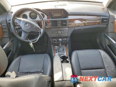 Zdjęcie 8 z 12 samochodu: 2011 MERCEDES-BENZ GLK 350 VIN:WDCGG5GB3BF676550 - miniatura