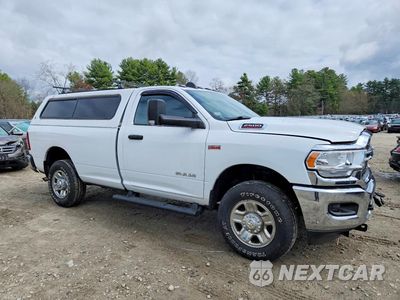 Czwarte zdjęcie samochodu z boku: 2022 RAM 2500 TRADESMAN VIN:3C6MR5AJ0NG139258 - miniatura