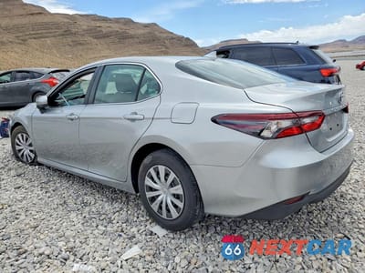 Drugie zdjęcie samochodu z przodu: 2024 TOYOTA CAMRY LE VIN:4T1C31AK1RU071140 - miniatura