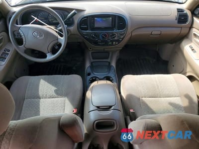 Zdjęcie 8 z 11 samochodu: 2004 TOYOTA TUNDRA SR5 VIN:5TBDT44174S459525 - miniatura