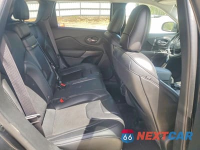 Zdjęcie 10 z 13 samochodu: 2019 JEEP CHEROKEE LATITUDE PLUS VIN:1C4PJMLB3KD141446 - miniatura