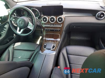 Zdjęcie 8 z 13 samochodu: 2020 MERCEDES-BENZ GLC 300 4MATIC VIN:W1N0G8EB6LF824762 - miniatura