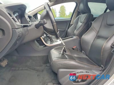 Zdjęcie 7 z 14 samochodu: 2016 VOLVO V60 CROSS COUNTRY PREMIER VIN:YV4612HK1G1003533 - miniatura